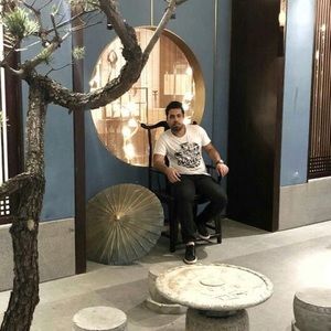 Meet your Posher, Ali